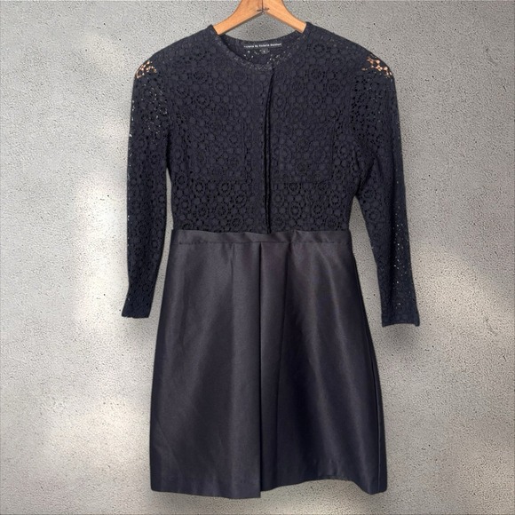 Victoria Beckham Black Lace Satin Long Sleeve Button‎ Up Mini Dress Sz L - Picture 1 of 5